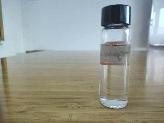 Minimum liquide clair de la tributyrine 95% pour la volaille