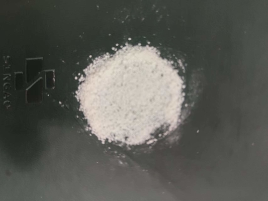 Butyrate de sodium combinant 4% de cinnamaldéhyde pour remplacer l'AGP chez le porc