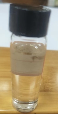 Acides gras à chaîne courte et moyenne émulsionnés Liquide soluble dans l'eau